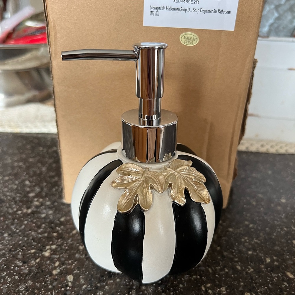 Halloween Soap Dispenser 🎃